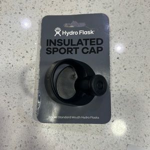 BRAND NEW Hydro Flask Insulated Cap